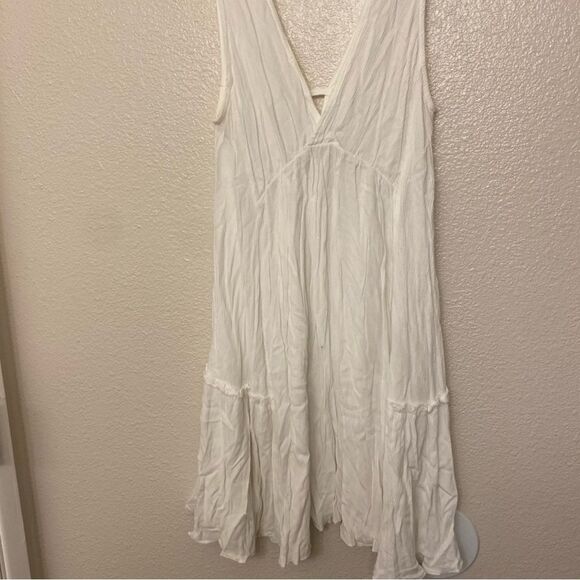 Millibon White Sleeveless plunging V Neck Sundress rayon beachy full skirt M - Picture 9 of 10